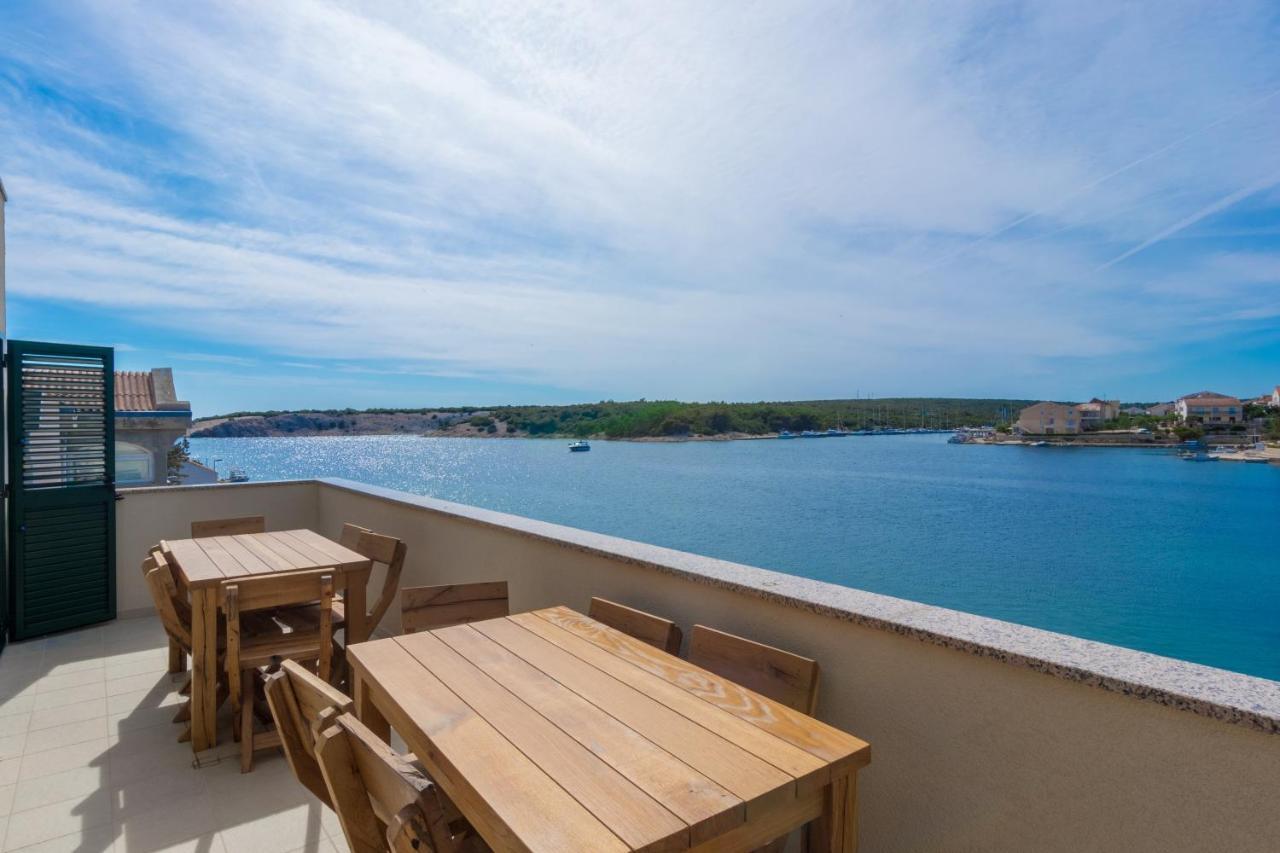 Apartments By The Sea Simuni, Pag - 18386 Kolan Luaran gambar