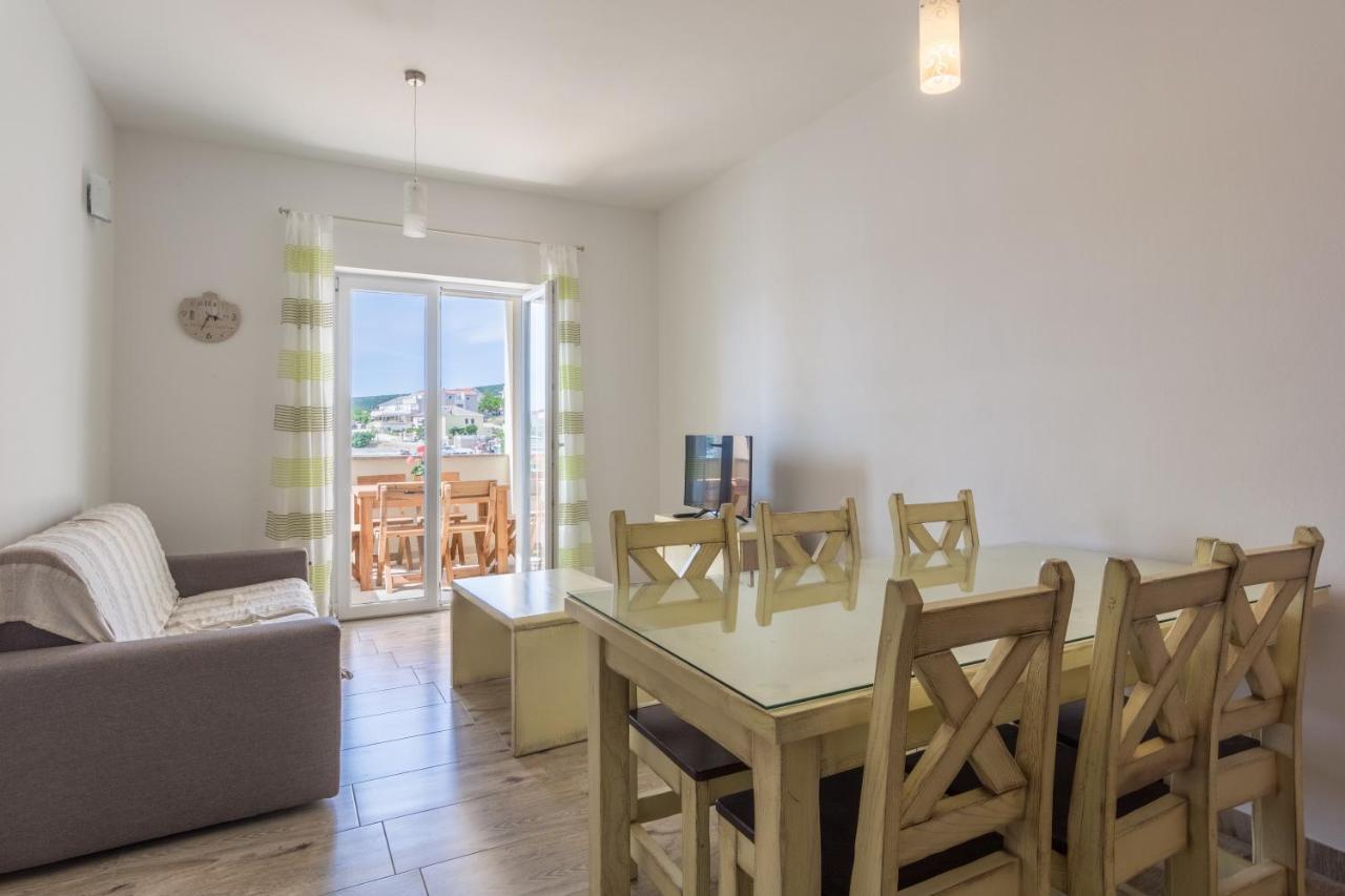 Apartments By The Sea Simuni, Pag - 18386 Kolan Luaran gambar